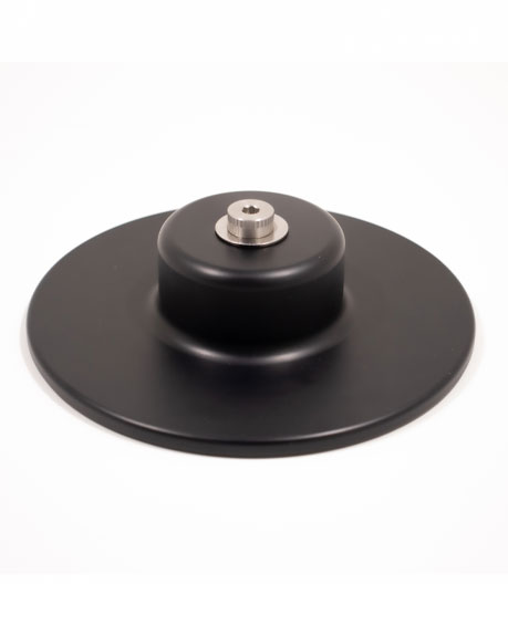 Retaining cap
