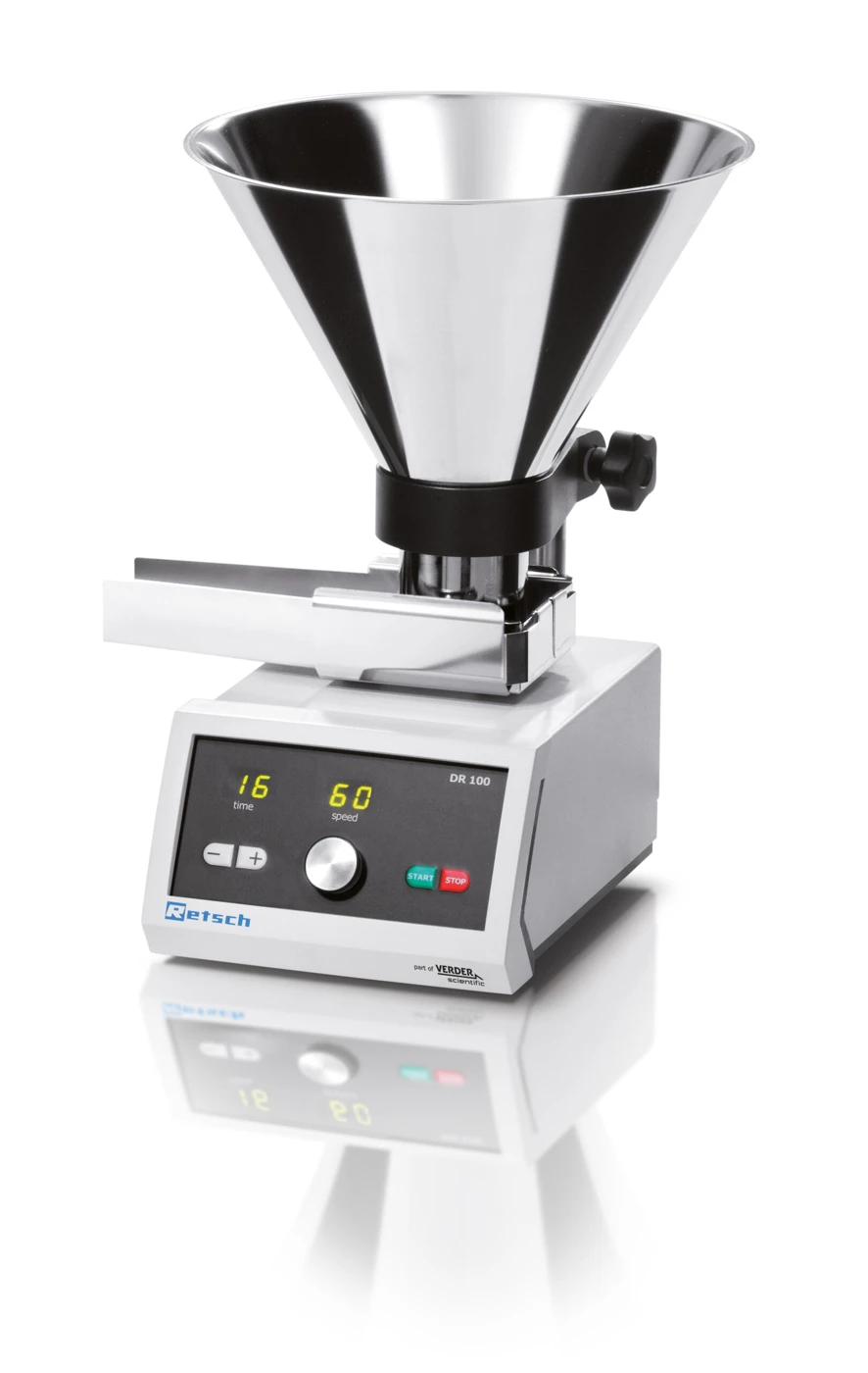 DR 100 vibratory feeder with feed funnel