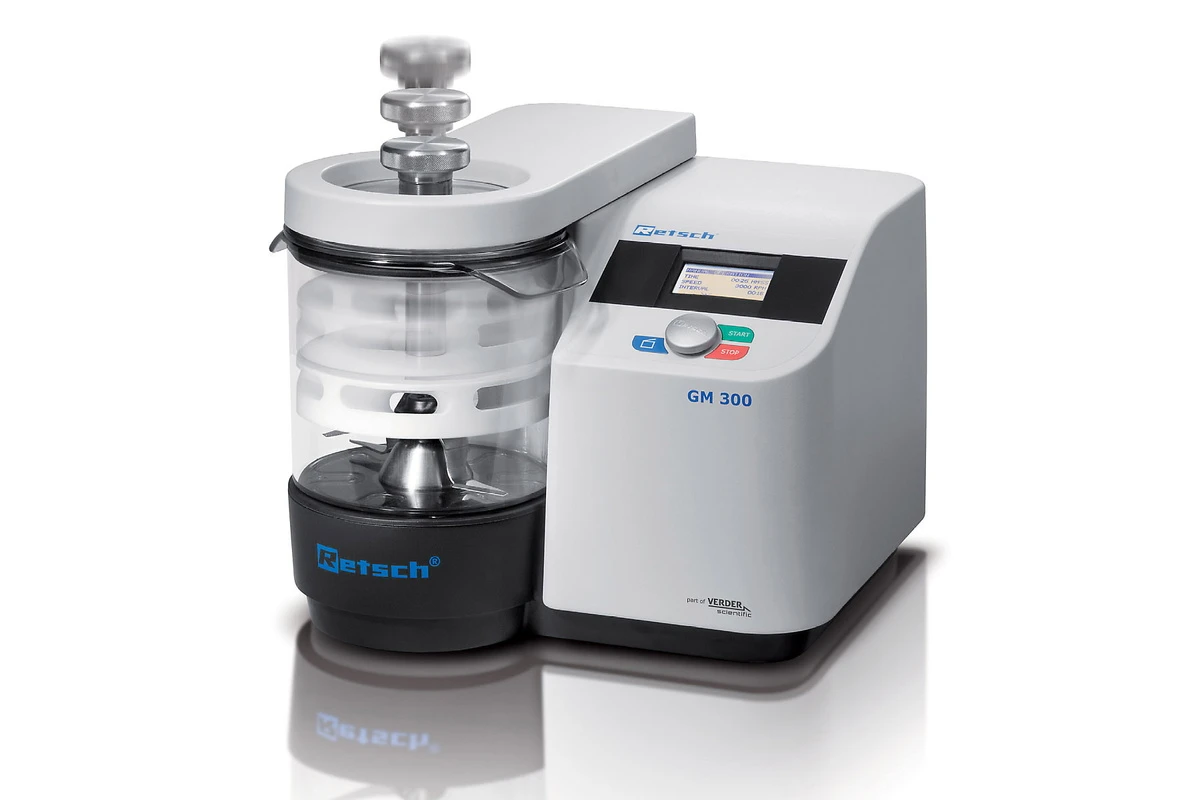 RETSCH GM 300 Knife Mill for homogenizing soft and food samples; with grinding container fitted