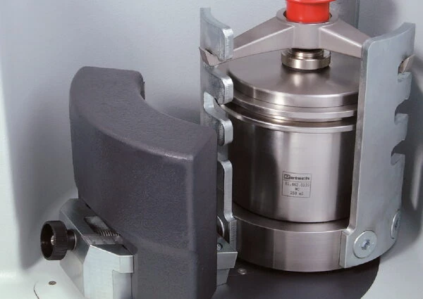 RETSCH PM 100 Planetary Ball Mill for fine grinding and mixing, grinding jar clamped securely inside the mill